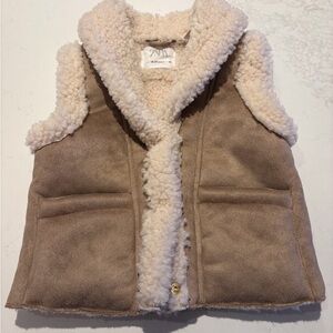Zara Tan and Cream Toddler 18-24 months Sherpa Vest